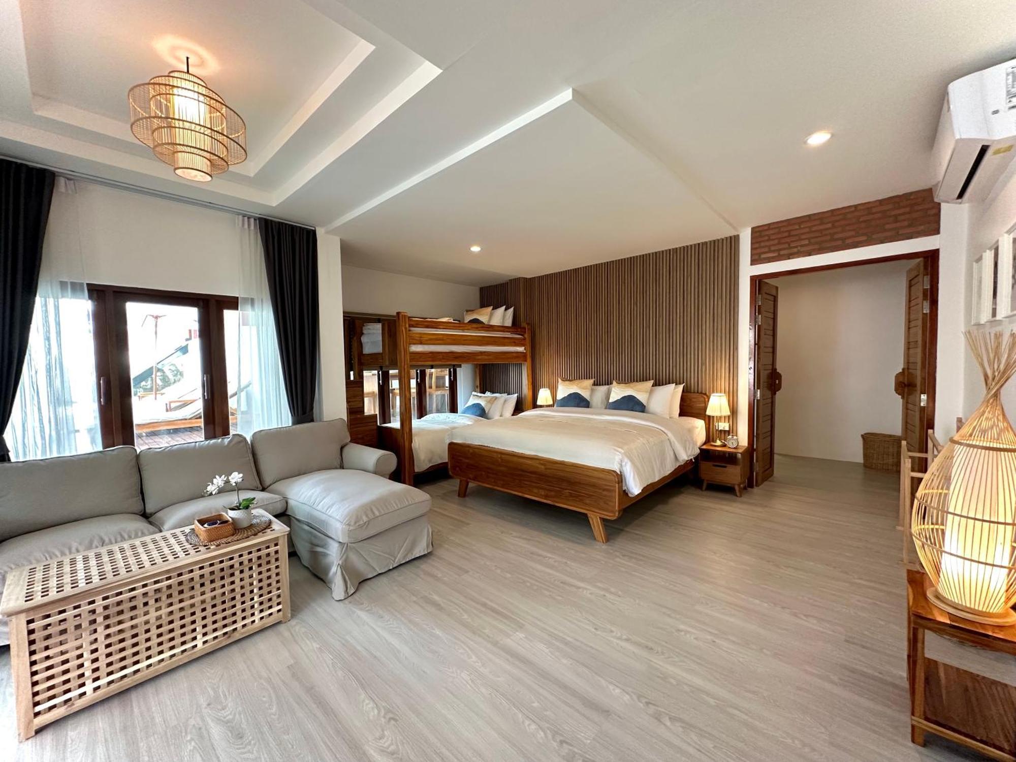 Baan Phuvara Retreat - Romantic Jacuzzi Mountain View Villas Ao Nang Room photo
