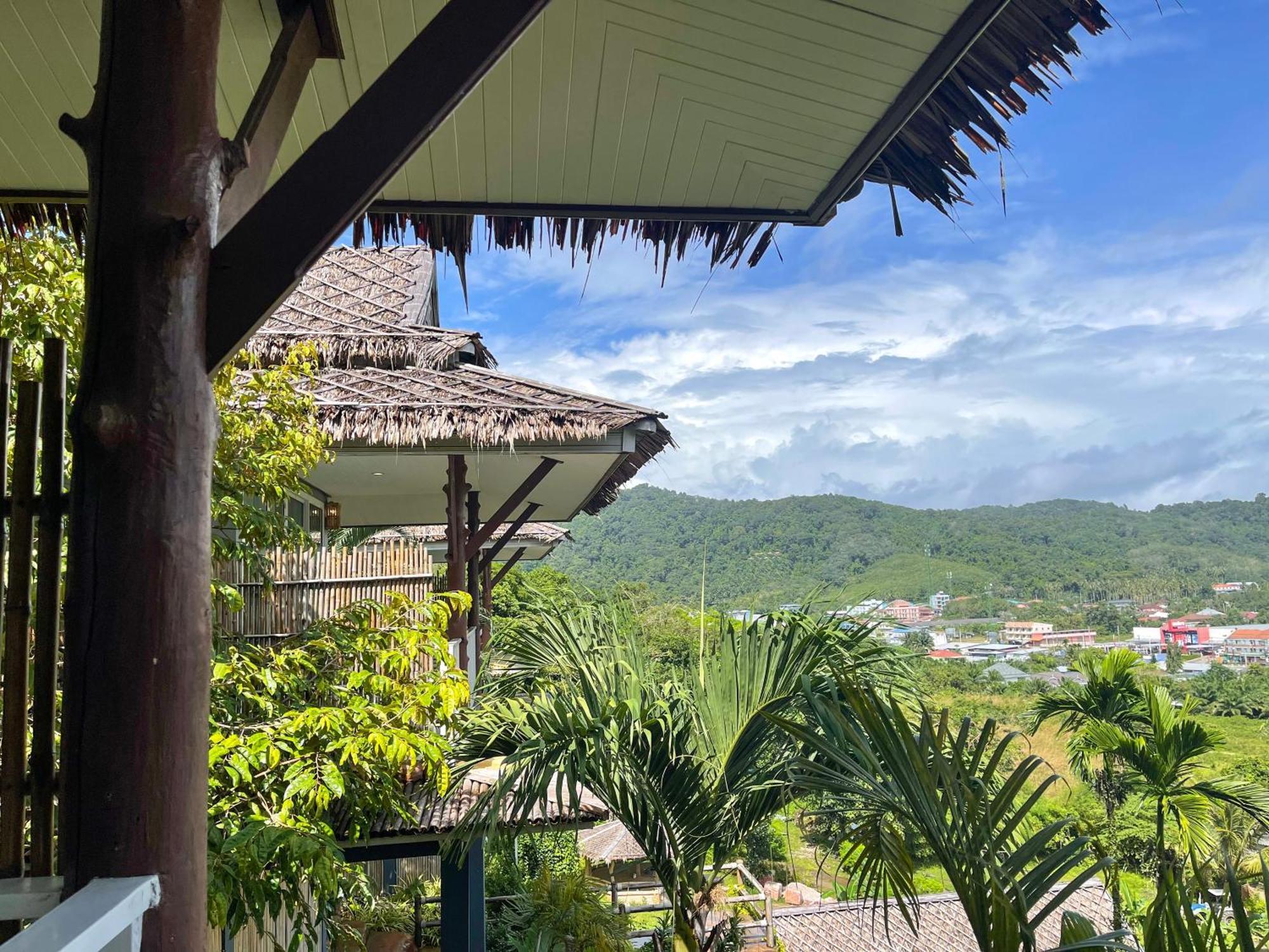Baan Phuvara Retreat - Romantic Jacuzzi Mountain View Villas Ao Nang Room photo